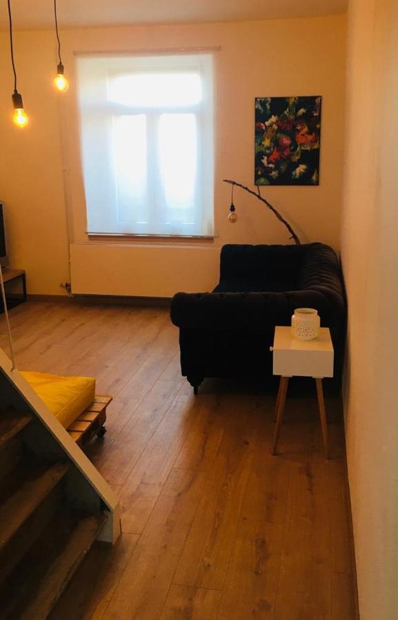 Le Gite De Zao Avec Billard Philippeville Kültér fotó